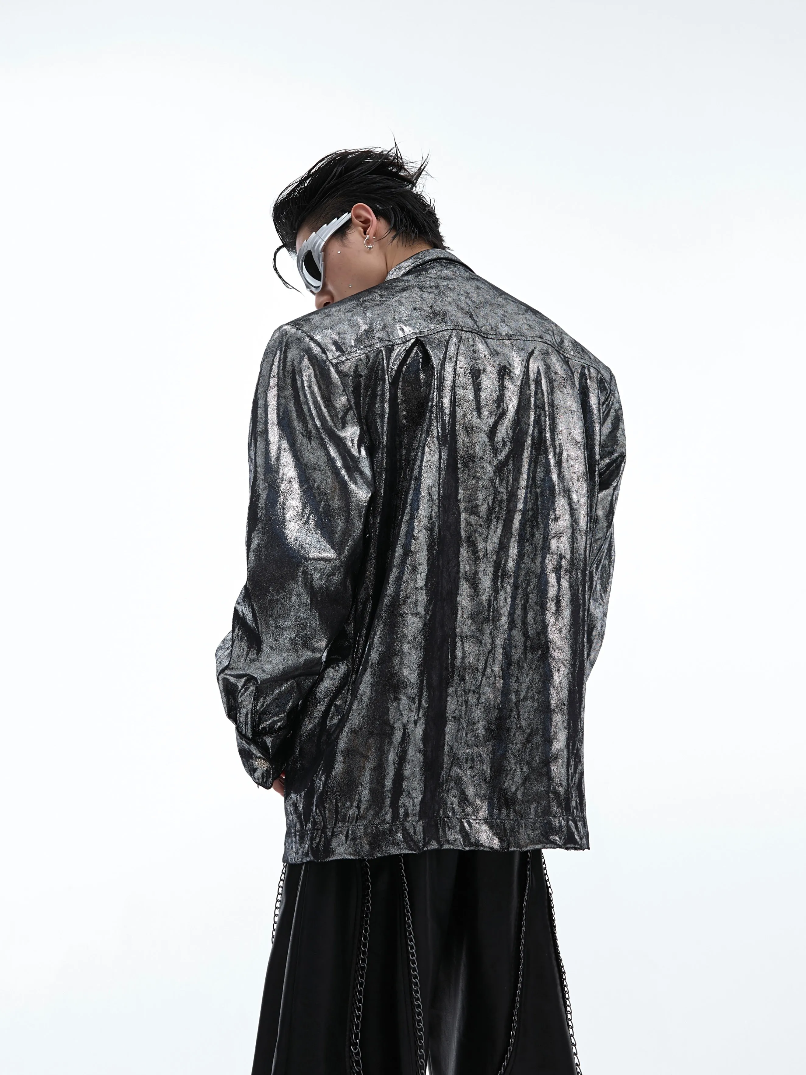 【24s Aug.】Liquid Silver Texture Metal Logo Embellished Shirt