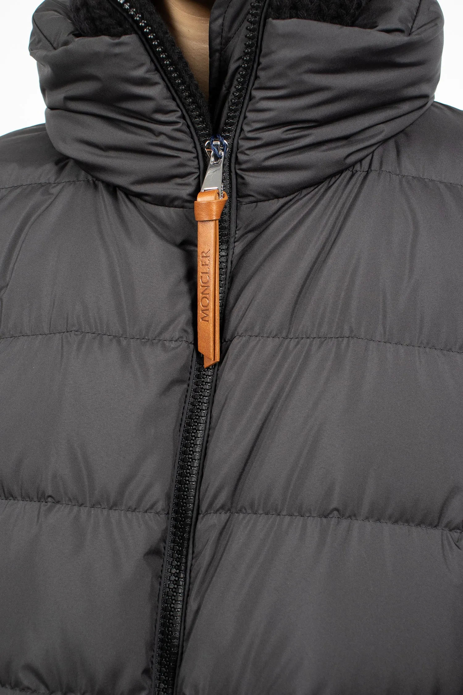 Baux Down Jacket Black