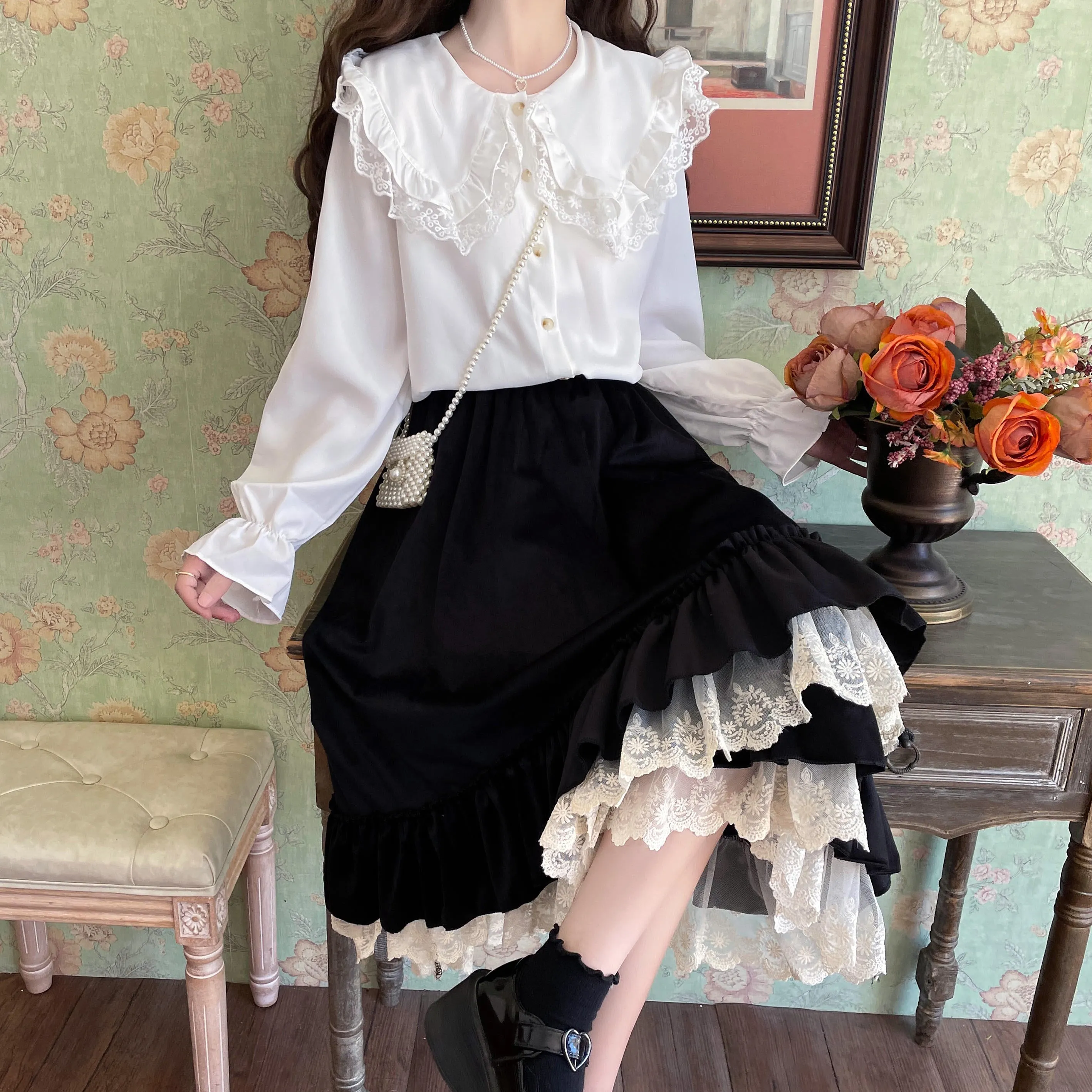 Mori Girl Fall Velvet White & Black Lace Long Elastic Gathered Waist Skirt