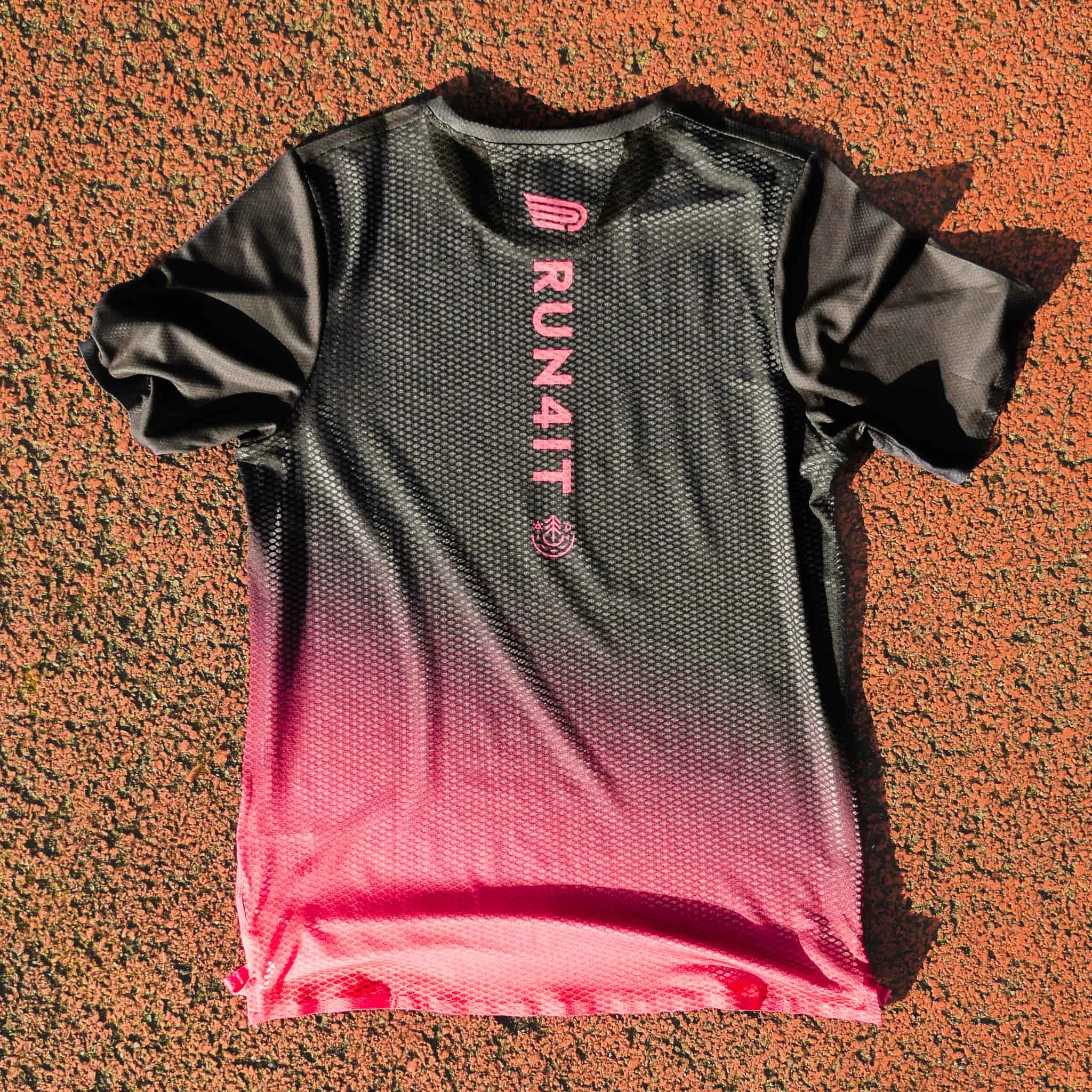 Pressio | Run4It Run Club Men's Elite Tee - Limited Edition